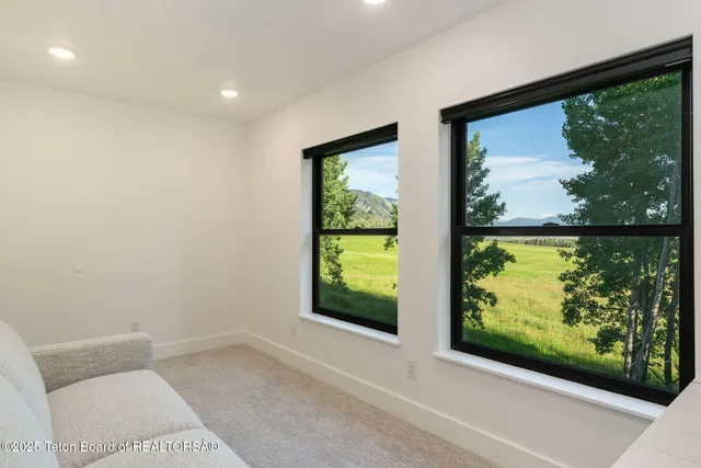 $1,295,000 | 100 South Forest Drive, Thayne, WY 83127