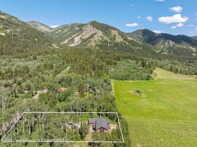 $1,295,000 | 100 South Forest Drive, Thayne, WY 83127