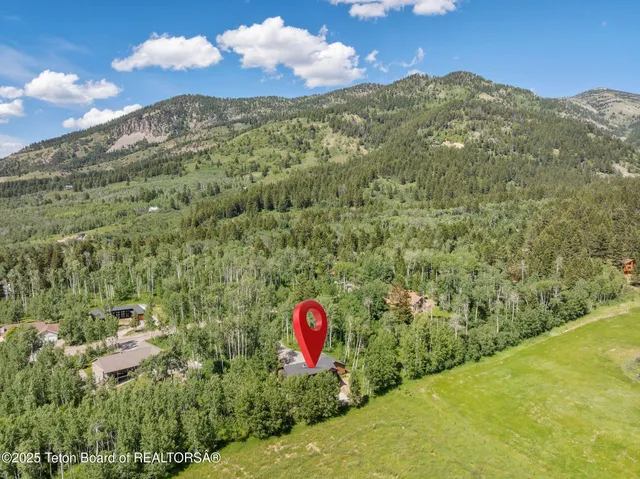 $1,295,000 | 100 South Forest Drive, Thayne, WY 83127