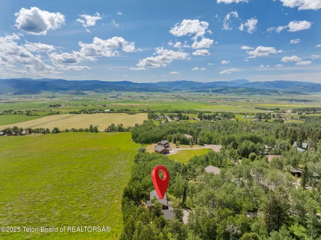 $1,295,000 | 100 South Forest Drive, Thayne, WY 83127