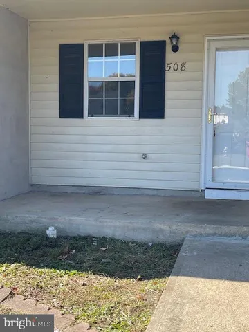 $1,850 | 508 Blackbird Drive, Bear, DE 19701