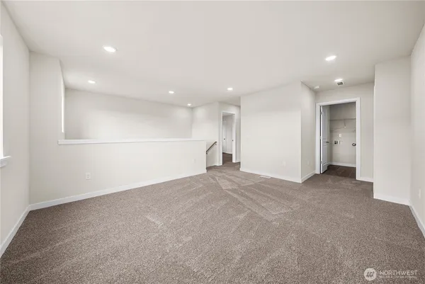 $749,990 | 5990 Thornhill Avenue Southwest, Port Orchard, WA 98367