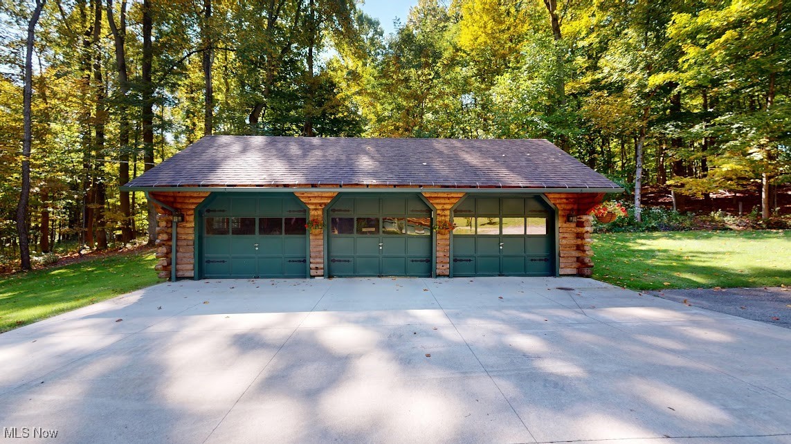 9471 Sherman Road Chesterland, OH 44026 - Photo 5 of 40 View of detached garage