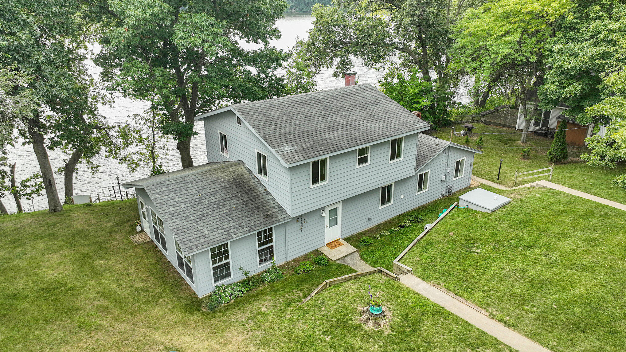 18935 Riverview Drive Three Rivers, MI 49093 - Photo 3 of 42 025_dji_0175
