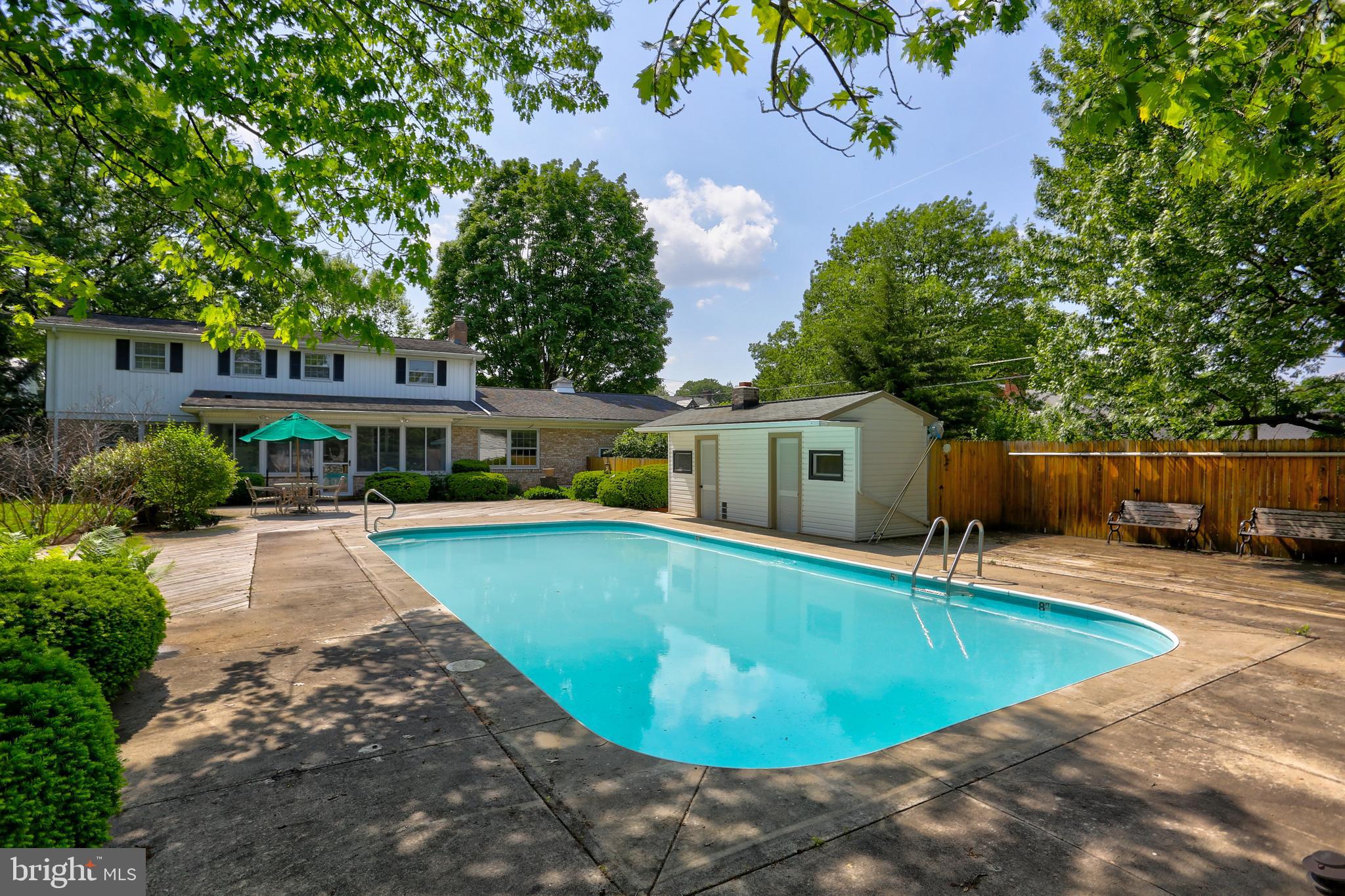 601 South Broad Street Lititz, PA 17543 - Photo 2 of 61 Pool/Rear View