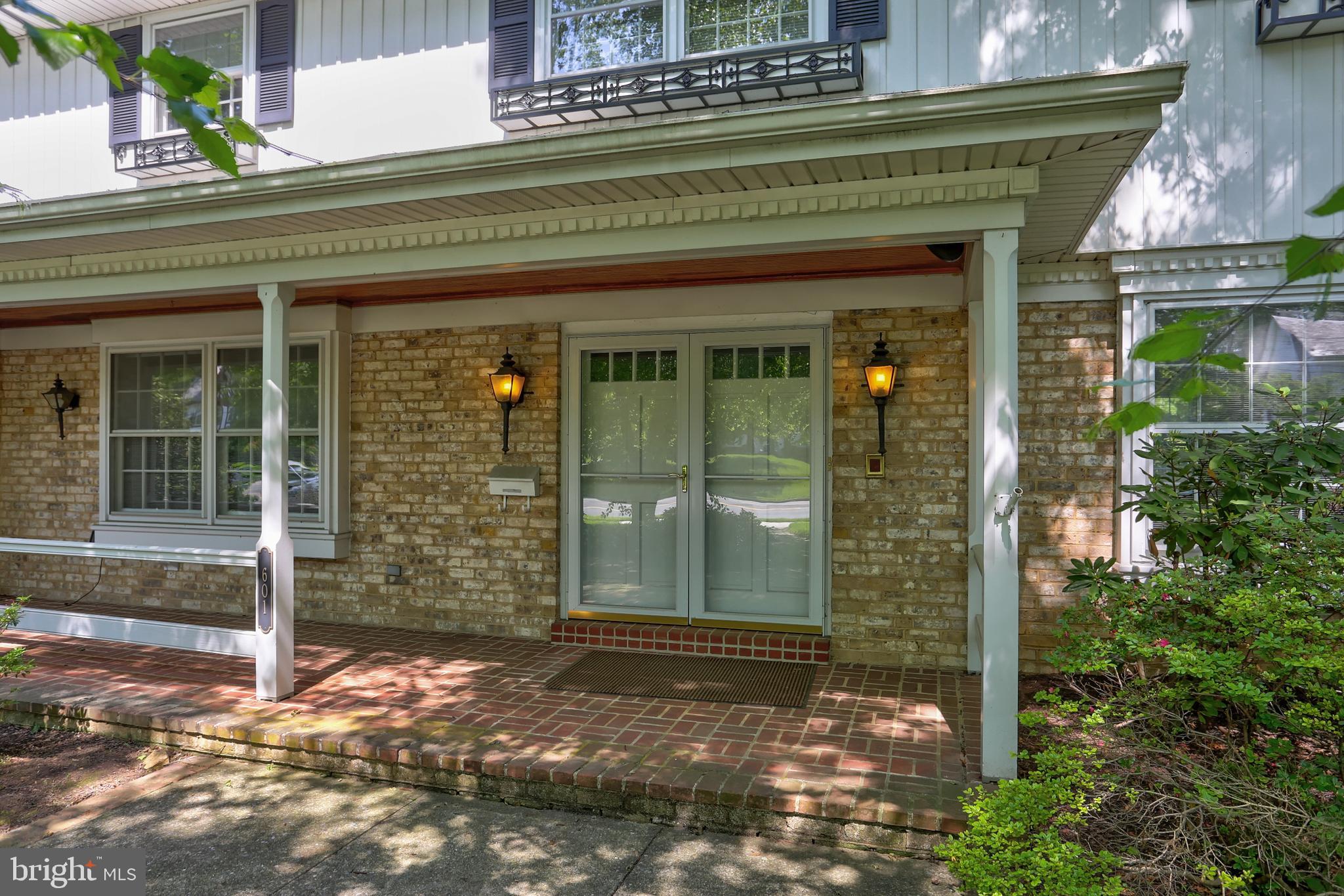 601 South Broad Street Lititz, PA 17543 - Photo 50 of 61 Front Entrance