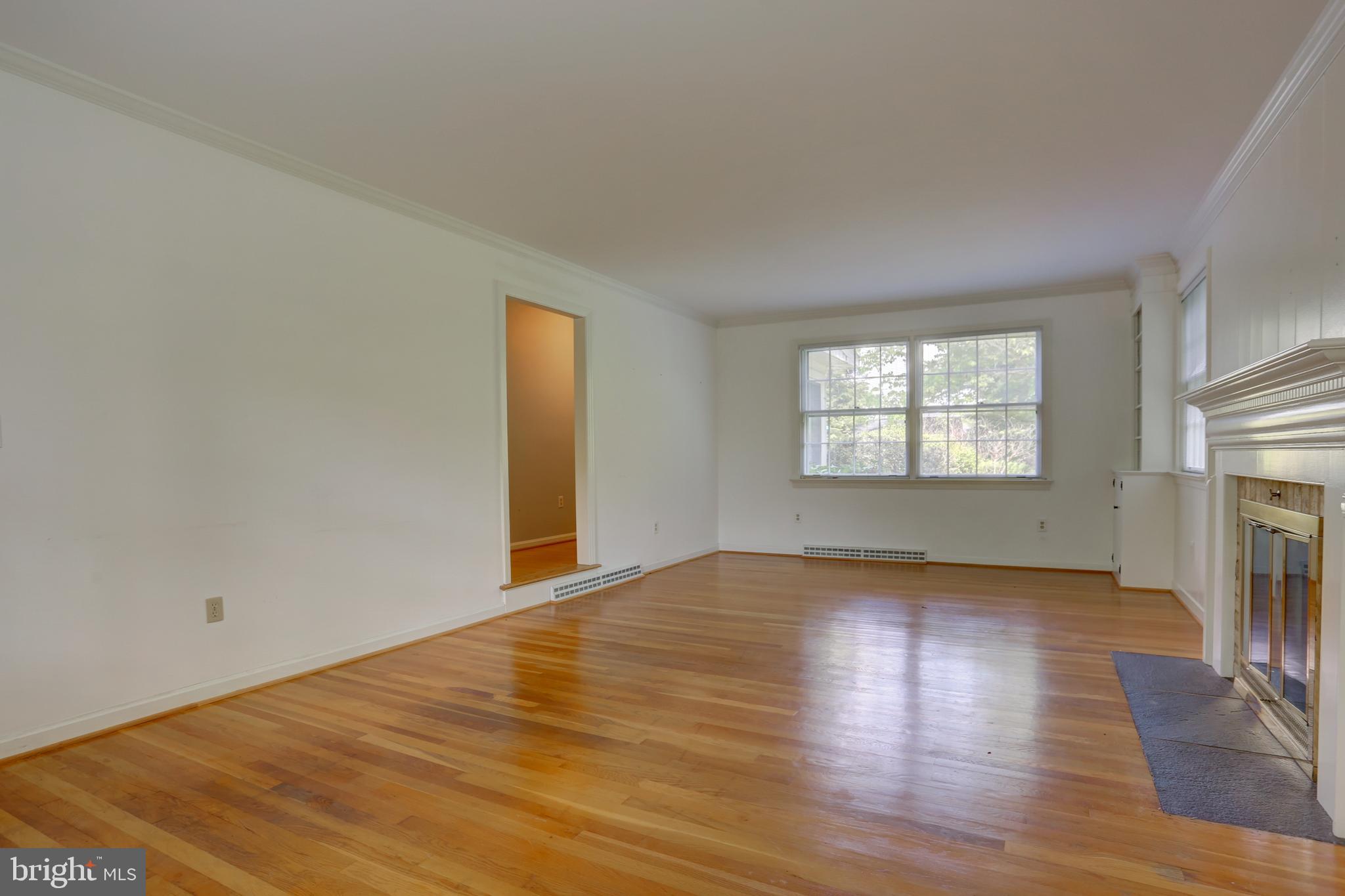 601 South Broad Street Lititz, PA 17543 - Photo 9 of 61 Living Room