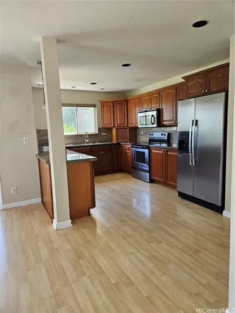 $4,350 | 68-091 Au Street, Unit D, Waialua, HI 96791