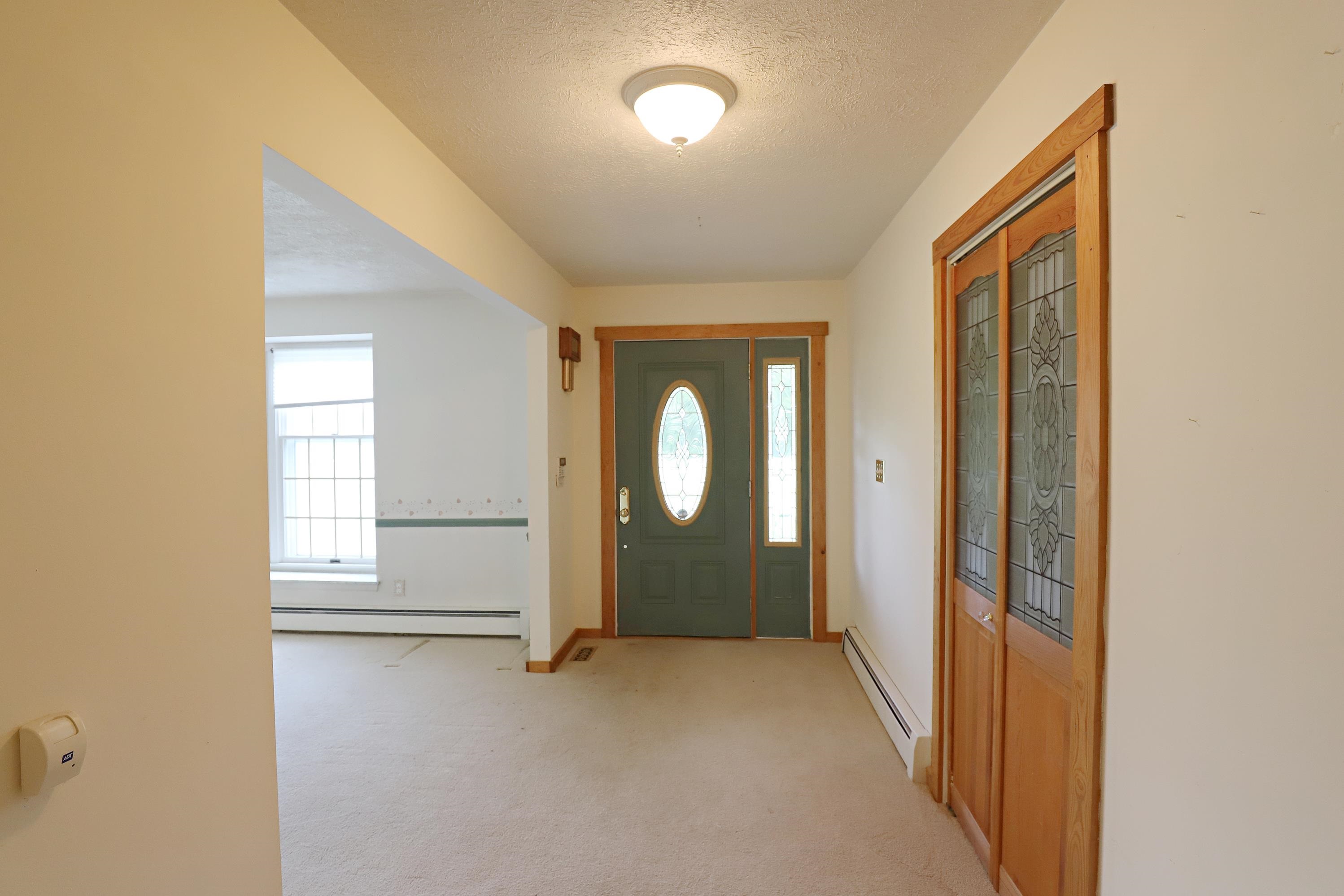 7298 North Nichols Road Flushing, MI 48433 - Photo 4 of 34 50152909-d052f726-522e-433c-89da-9bb79f6012fa.JPG