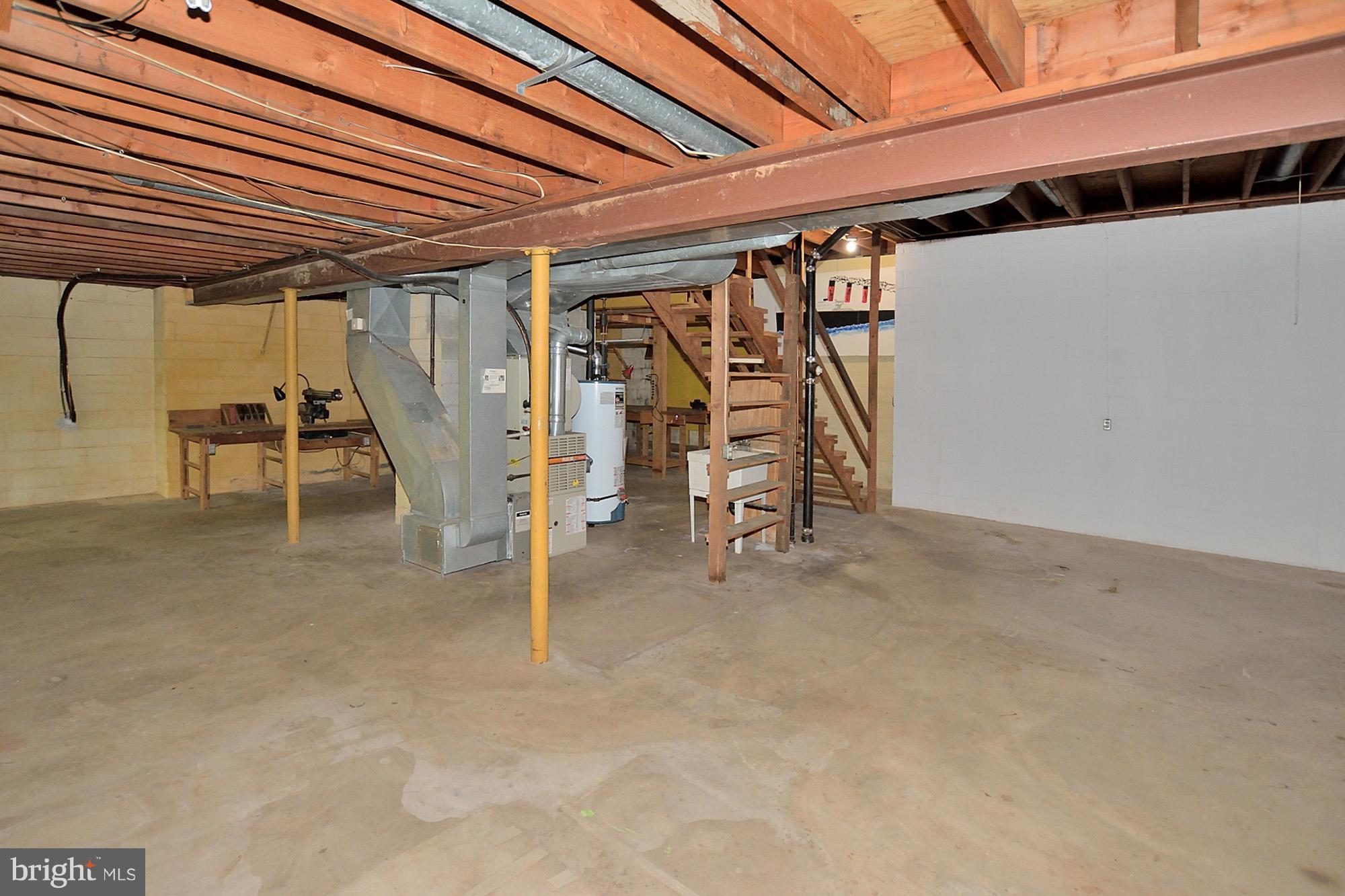 10907 Thanlet Lane Reston, VA 20190 - Photo 28 of 30 Basement