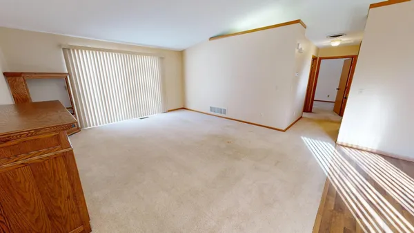 $219,000 | 2610 9th Street Southwest, Willmar, MN 56201