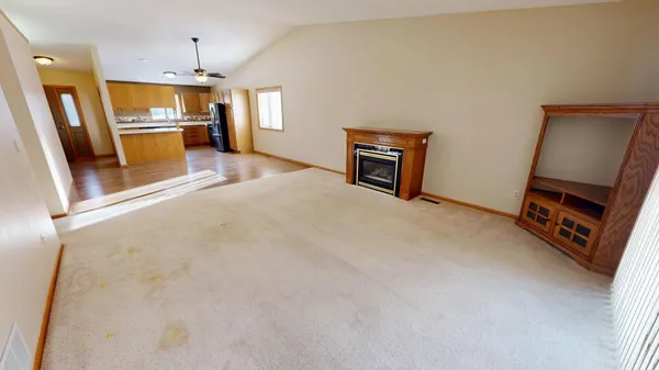 $219,000 | 2610 9th Street Southwest, Willmar, MN 56201