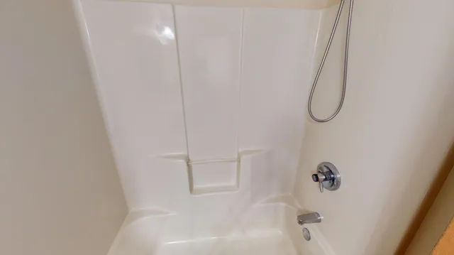 $228,000 | 2610 9th Street Southwest, Willmar, MN 56201