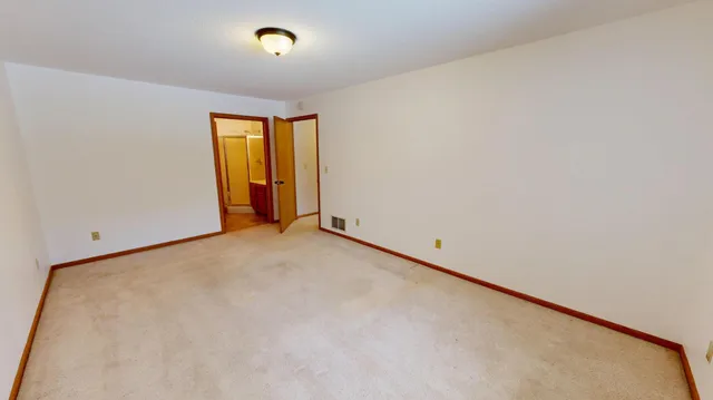 $228,000 | 2610 9th Street Southwest, Willmar, MN 56201