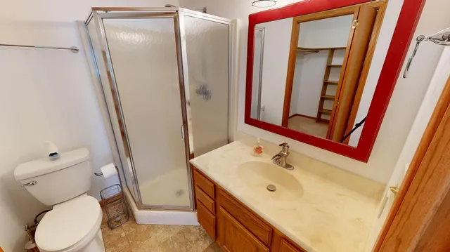 $228,000 | 2610 9th Street Southwest, Willmar, MN 56201