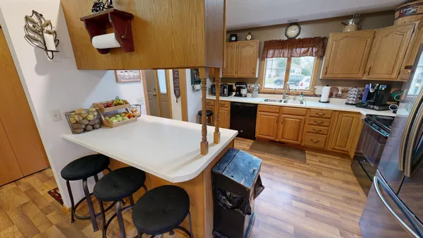$219,000 | 2610 9th Street Southwest, Willmar, MN 56201