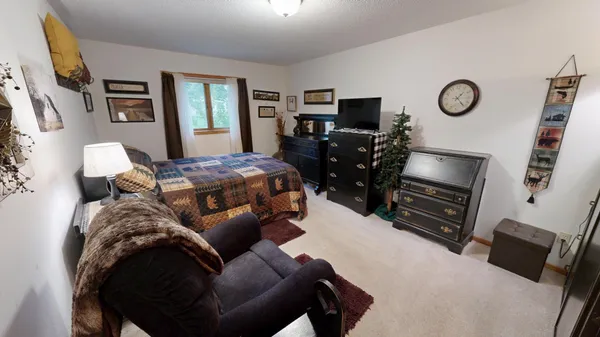 $219,000 | 2610 9th Street Southwest, Willmar, MN 56201