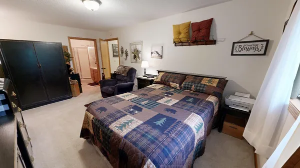 $219,000 | 2610 9th Street Southwest, Willmar, MN 56201