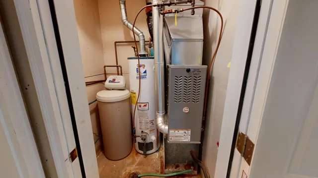 $228,000 | 2610 9th Street Southwest, Willmar, MN 56201