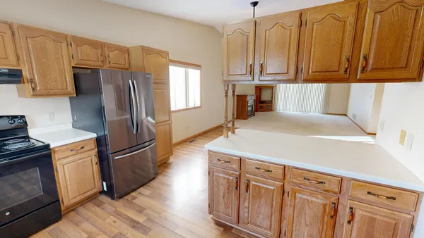 $219,000 | 2610 9th Street Southwest, Willmar, MN 56201