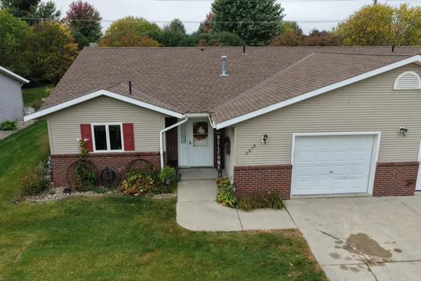 $219,000 | 2610 9th Street Southwest, Willmar, MN 56201