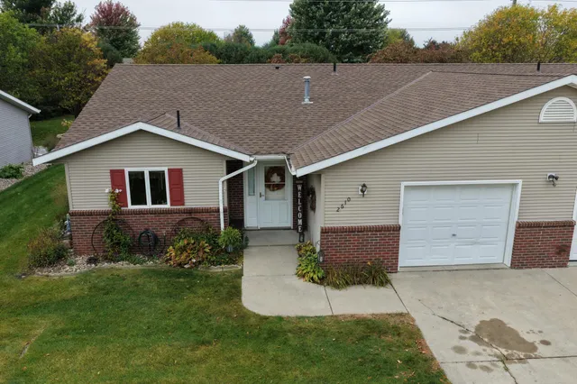 $228,000 | 2610 9th Street Southwest, Willmar, MN 56201