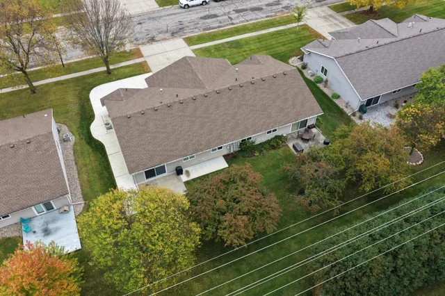 $228,000 | 2610 9th Street Southwest, Willmar, MN 56201