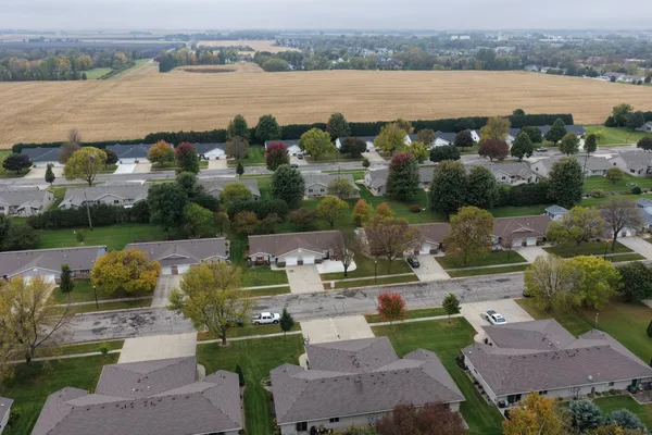 $219,000 | 2610 9th Street Southwest, Willmar, MN 56201