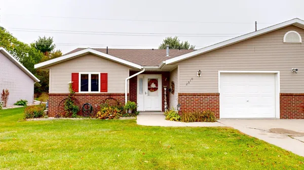 $219,000 | 2610 9th Street Southwest, Willmar, MN 56201