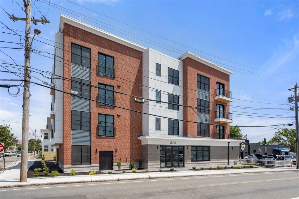 523 2nd Street, Unit 303 Everett, MA 02149 - Photo 3 of 11 a front view of a building