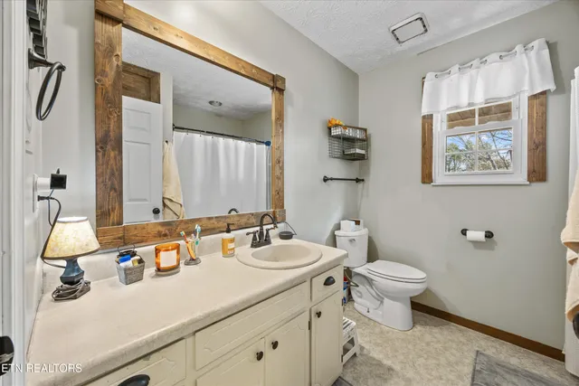 $325,000 | 665 Patterson Road, Walland, TN 37886