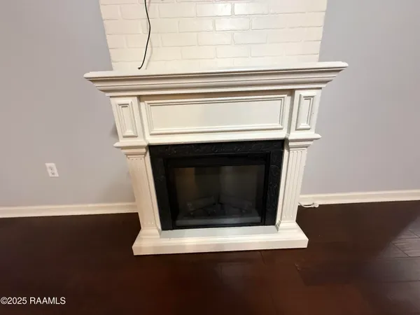 $1,825 | 309 Sun Ridge Street, Youngsville, LA 70592