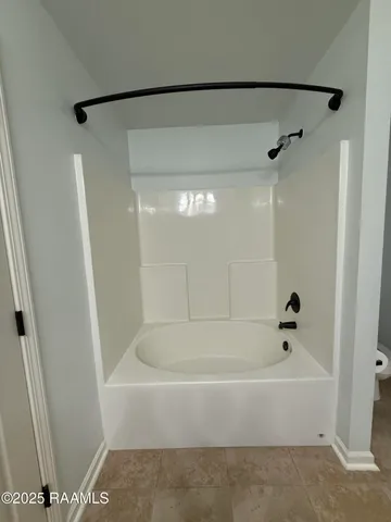 $1,825 | 309 Sun Ridge Street, Youngsville, LA 70592