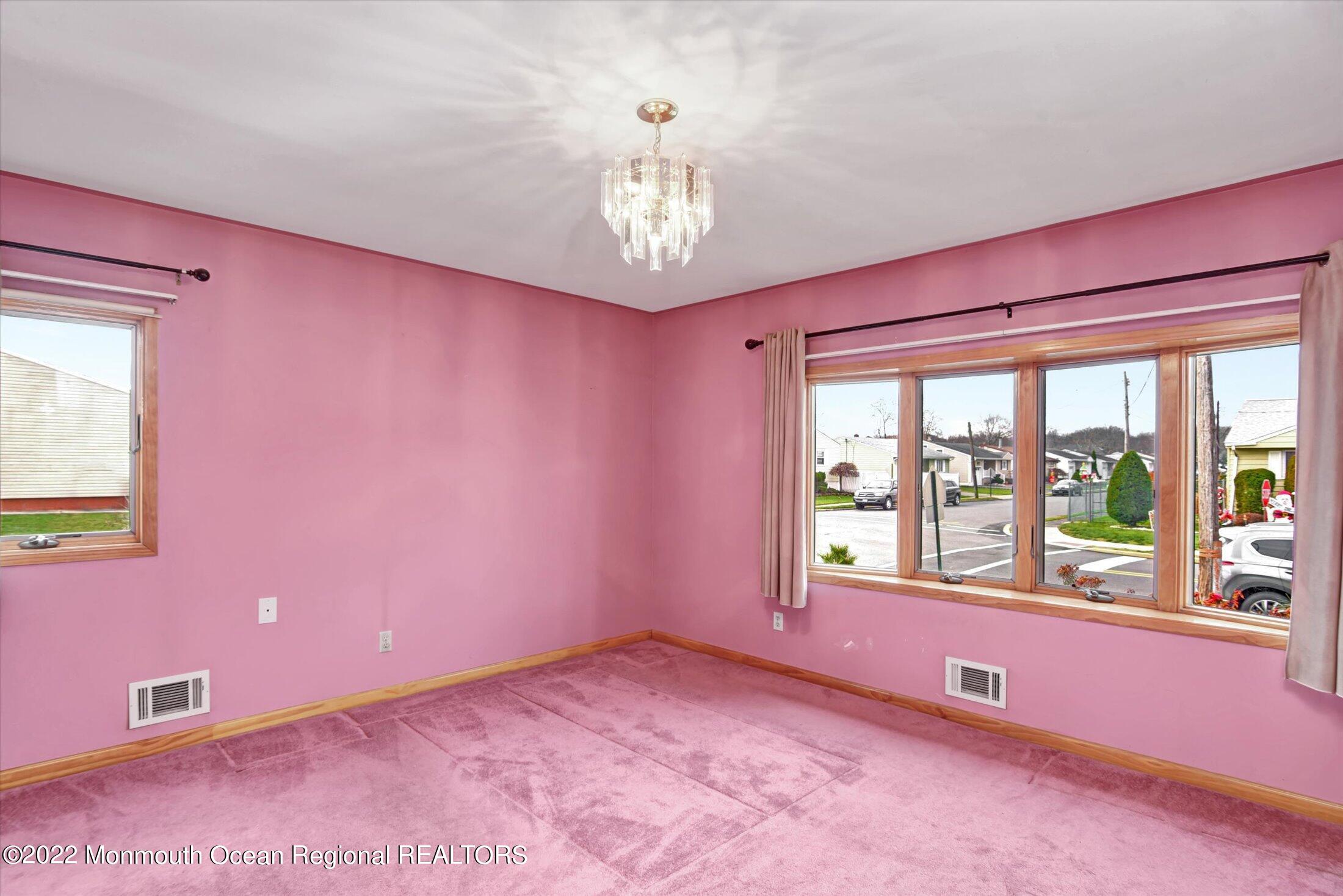 145 Jeffery Road Colonia, NJ 07067 - Photo 12 of 27 16-Master Bedroom