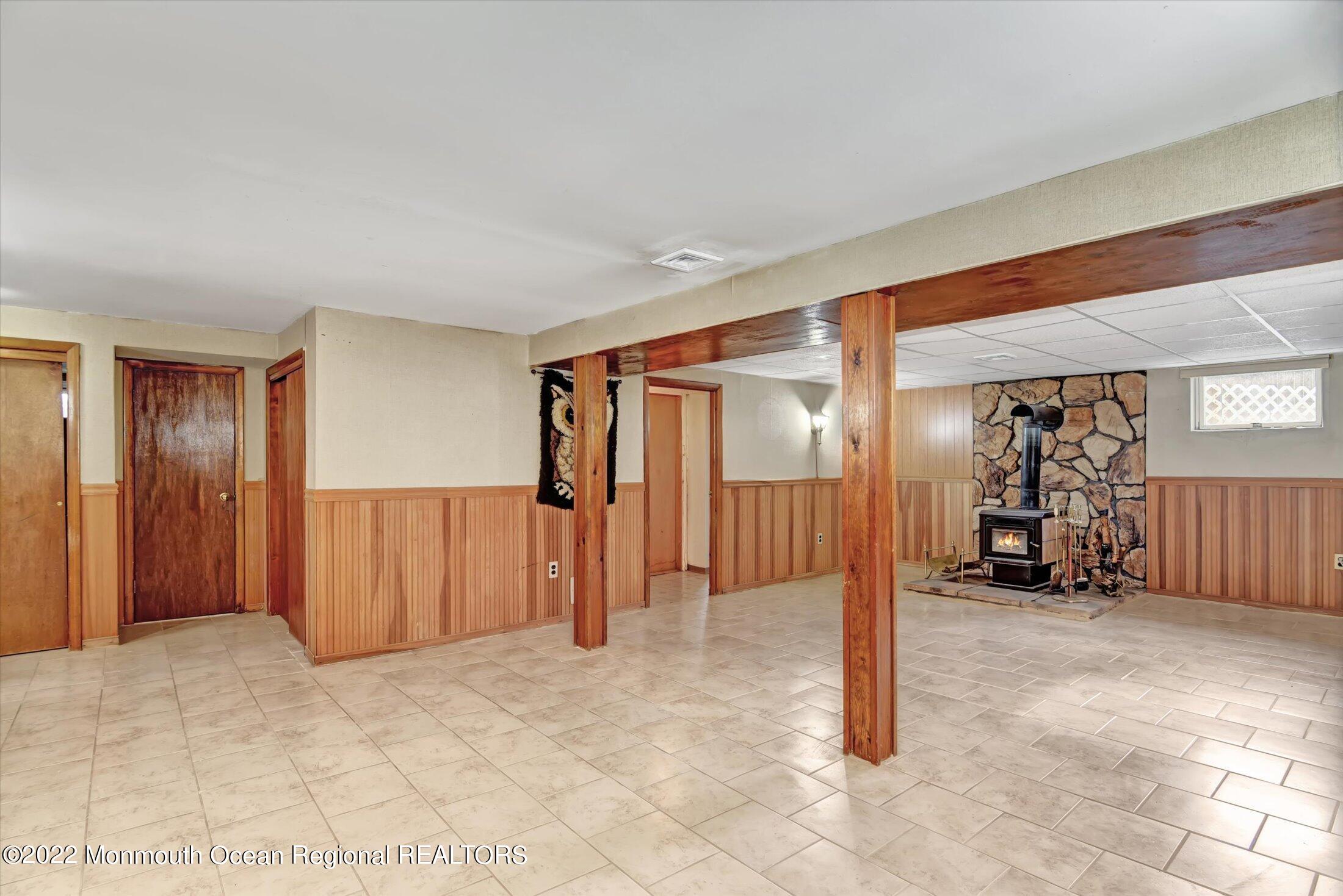 145 Jeffery Road Colonia, NJ 07067 - Photo 19 of 27 19-Lower Level