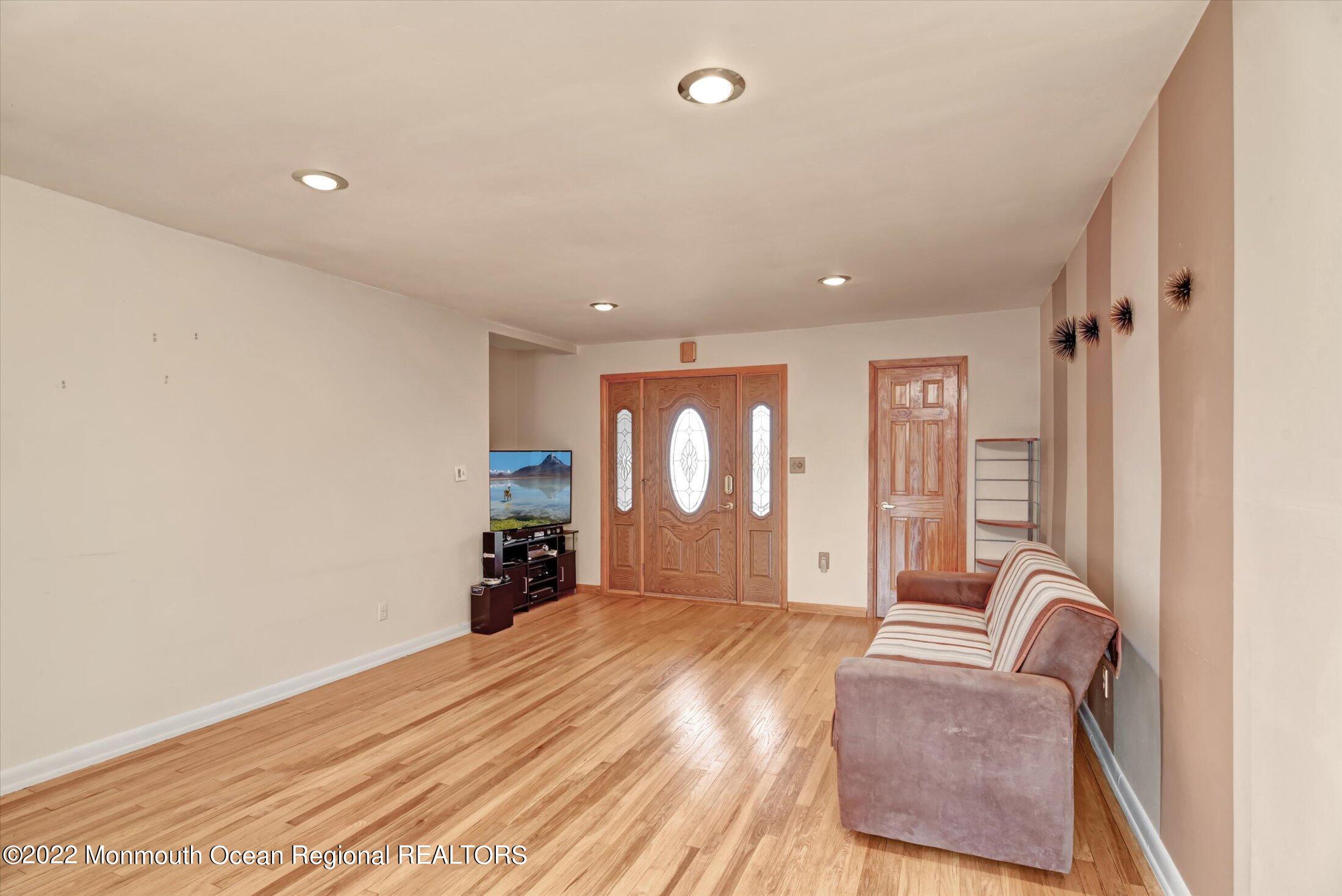 145 Jeffery Road Colonia, NJ 07067 - Photo 7 of 27 07-Living Room & Dining Room