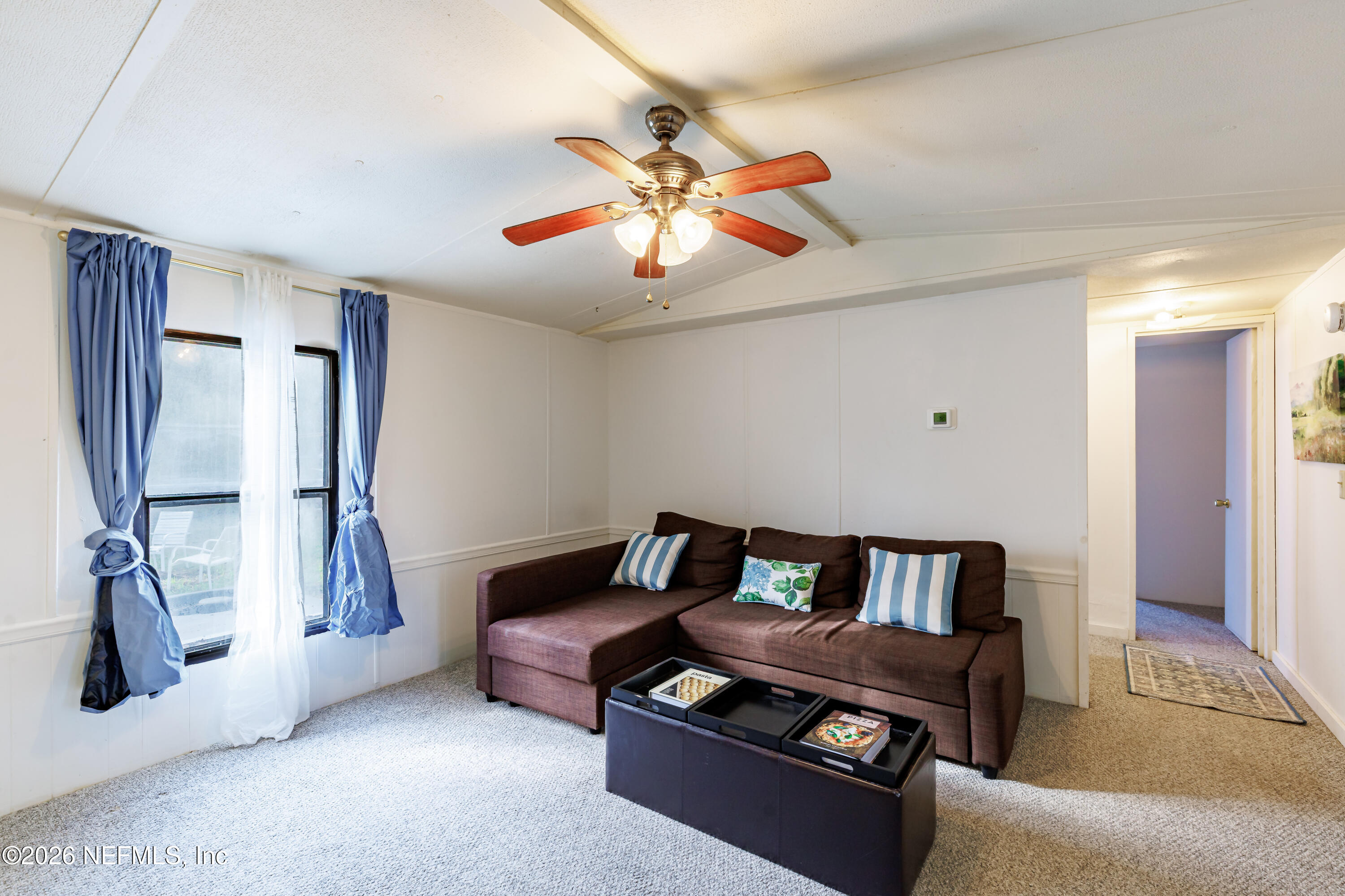 871 Southeast 71st Street Starke, FL 32091 - Photo 8 of 35 Living Room