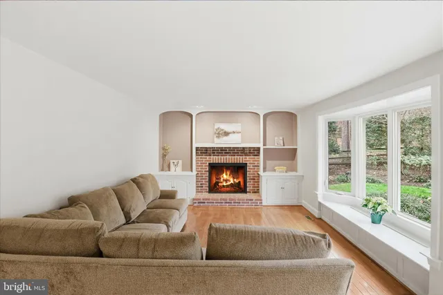 $1,399,000 | 6809 Spout Lane, Fairfax Station, VA 22039