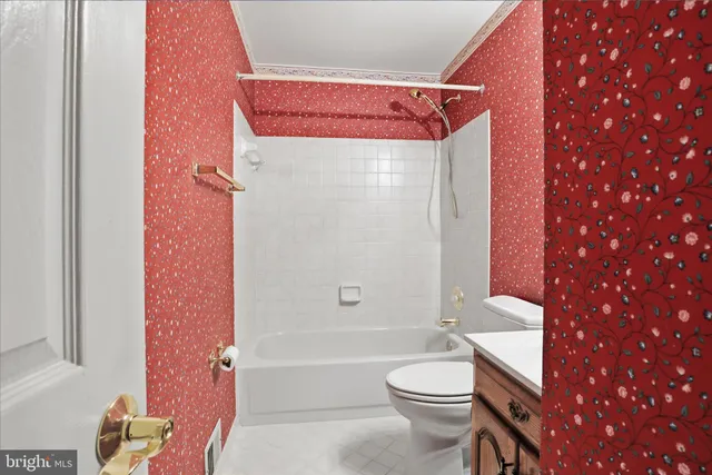 $1,399,000 | 6809 Spout Lane, Fairfax Station, VA 22039