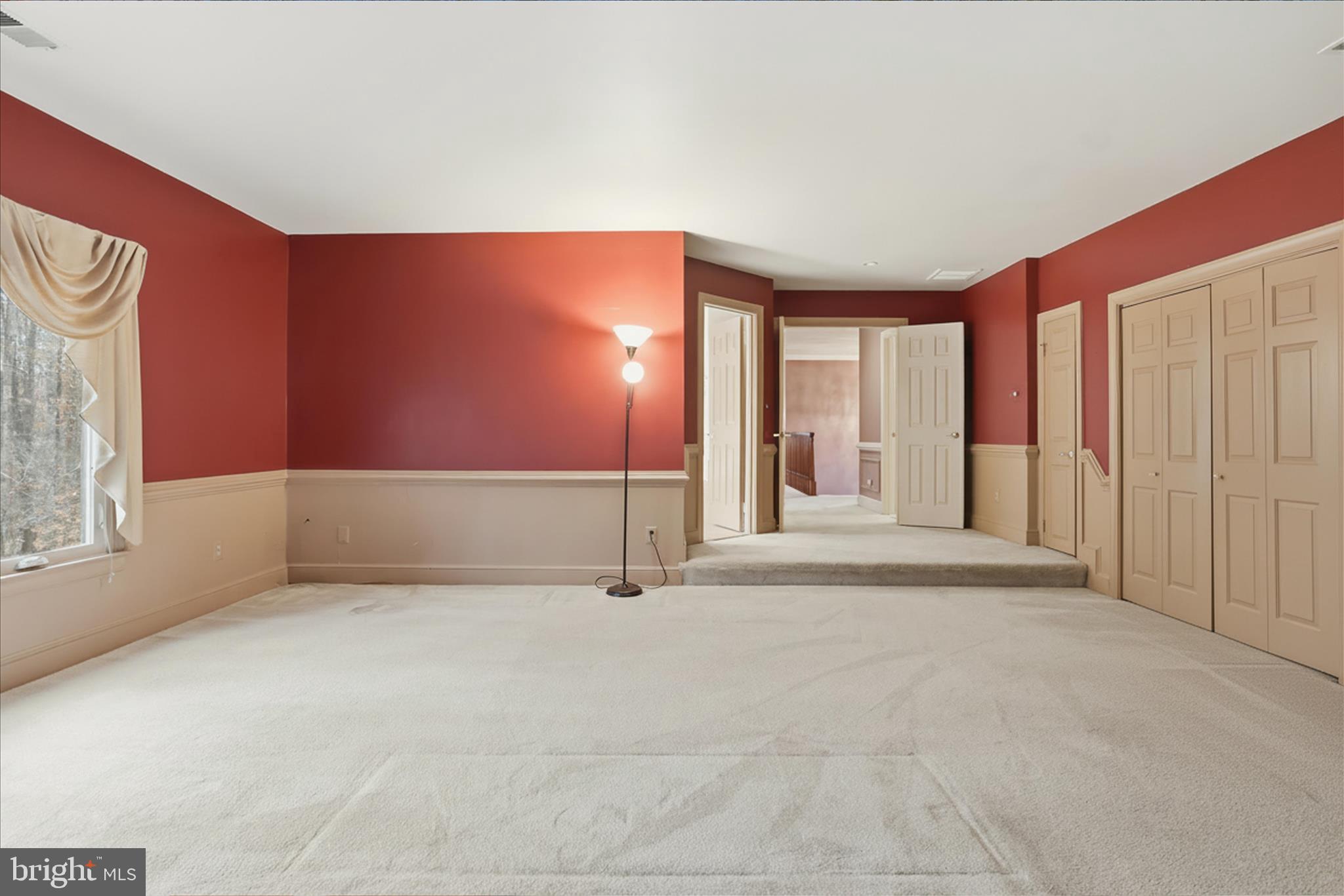 6809 Spout Lane Fairfax Station, VA 22039 - Photo 25 of 81 a view of an empty room with a window