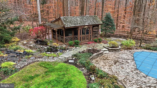 $1,399,000 | 6809 Spout Lane, Fairfax Station, VA 22039
