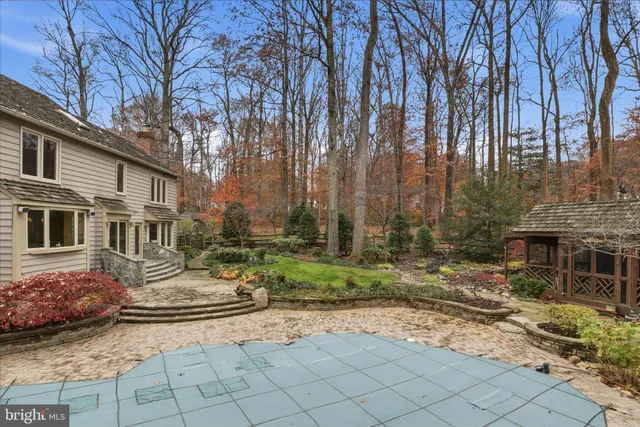 $1,399,000 | 6809 Spout Lane, Fairfax Station, VA 22039