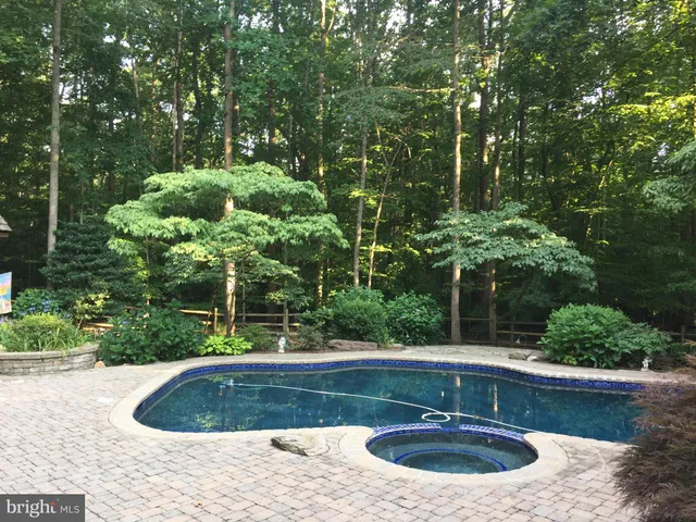 $1,399,000 | 6809 Spout Lane, Fairfax Station, VA 22039