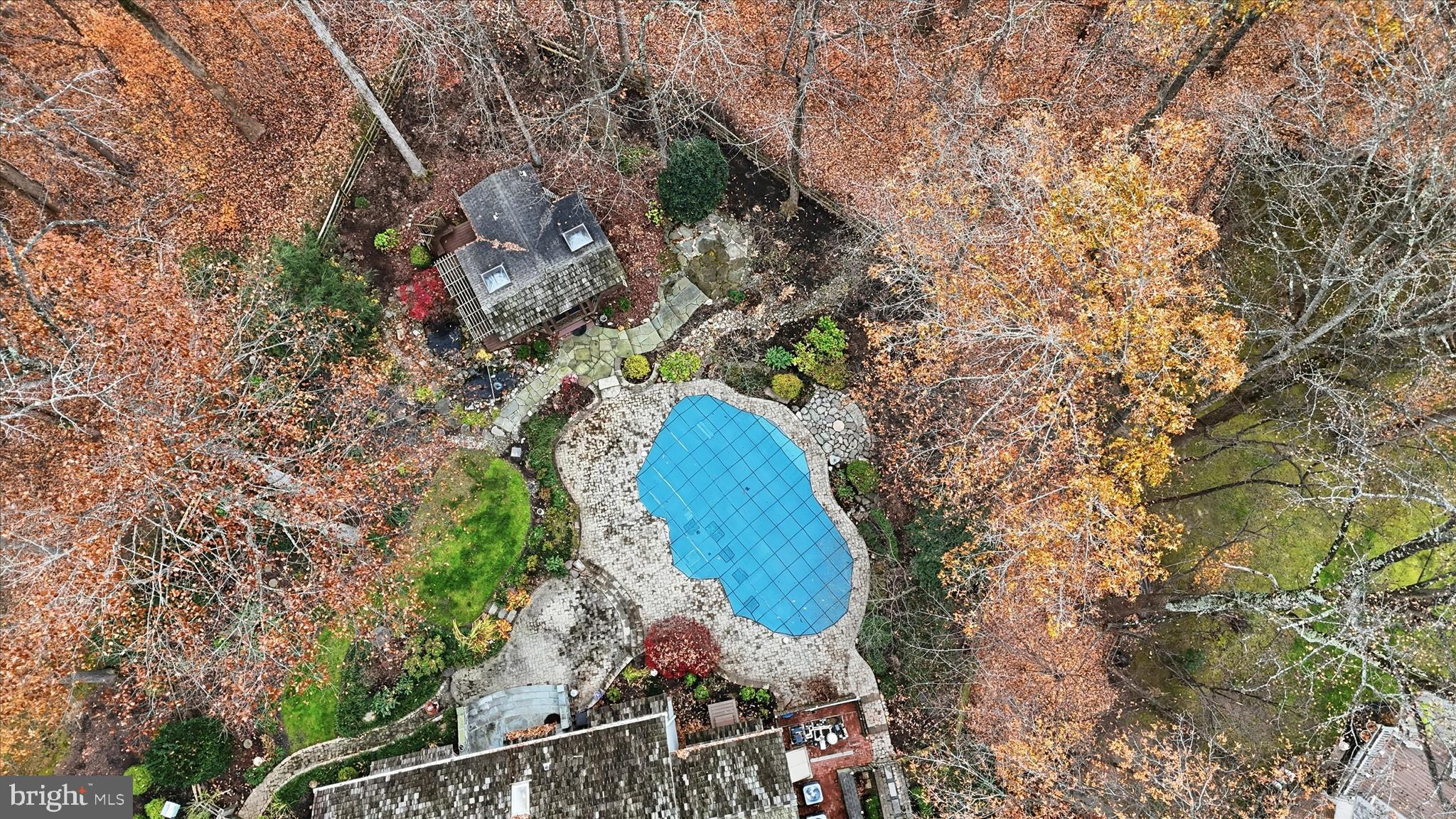 6809 Spout Lane Fairfax Station, VA 22039 - Photo 66 of 81 a aerial view of a house