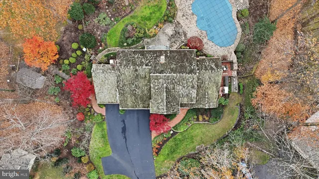 $1,399,000 | 6809 Spout Lane, Fairfax Station, VA 22039