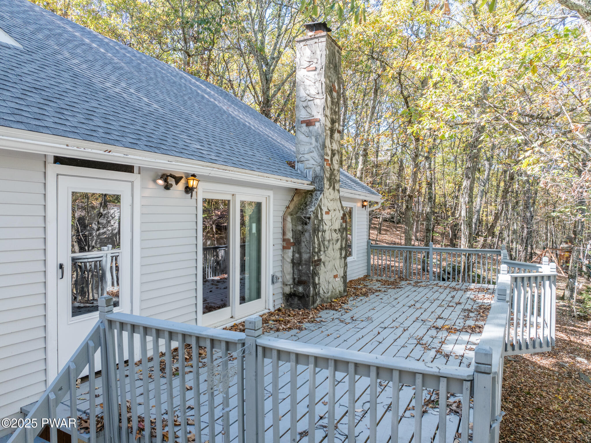 1562 Oak Lane Bushkill, PA 18324 - Photo 24 of 32