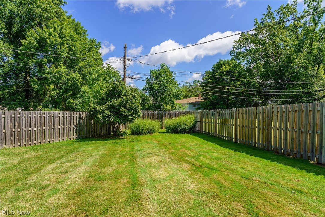 1201 Haverston Road Lyndhurst, OH 44124 - Photo 20 of 20 Gallery Image 20