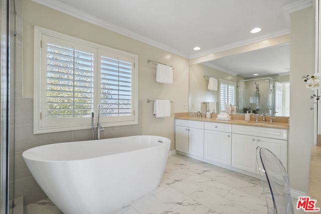 $1,795,000 | 4015 Karelia Street, Los Angeles, CA 90065