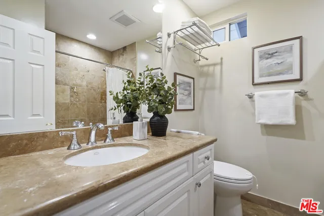 $1,795,000 | 4015 Karelia Street, Los Angeles, CA 90065