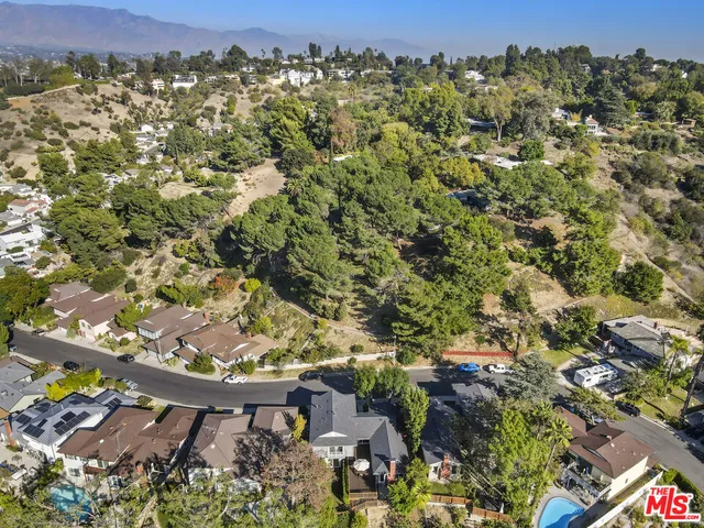 $1,795,000 | 4015 Karelia Street, Los Angeles, CA 90065